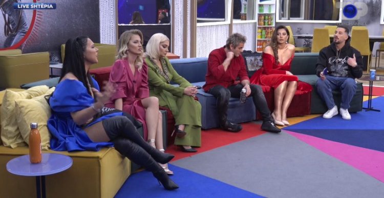 “When I interviewed Mozzik, you skated in Vlora” / Angel again quarrel with Donald: You are very low