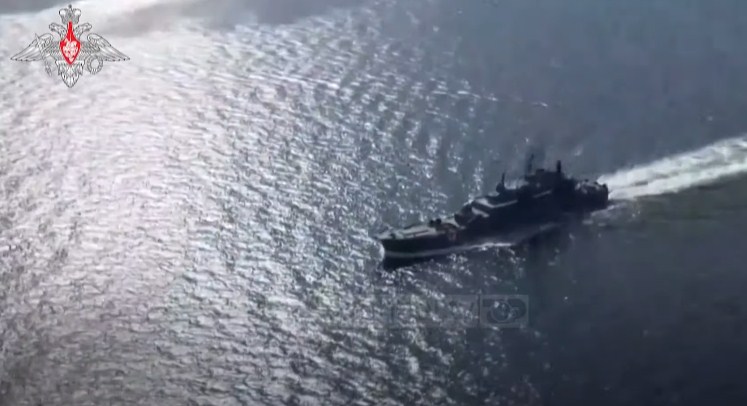 Russian fleet crosses Bosphorus Strait, West on alert!