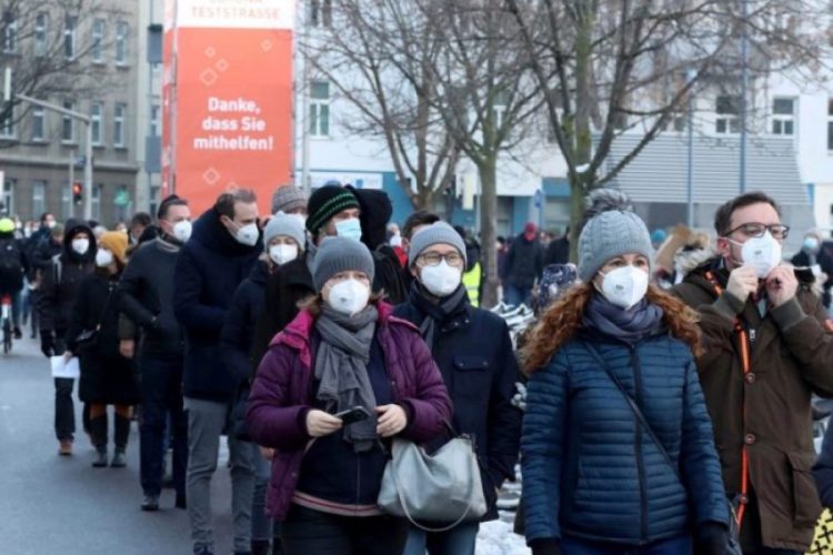 Austria adopts law on compulsory vaccination for adults