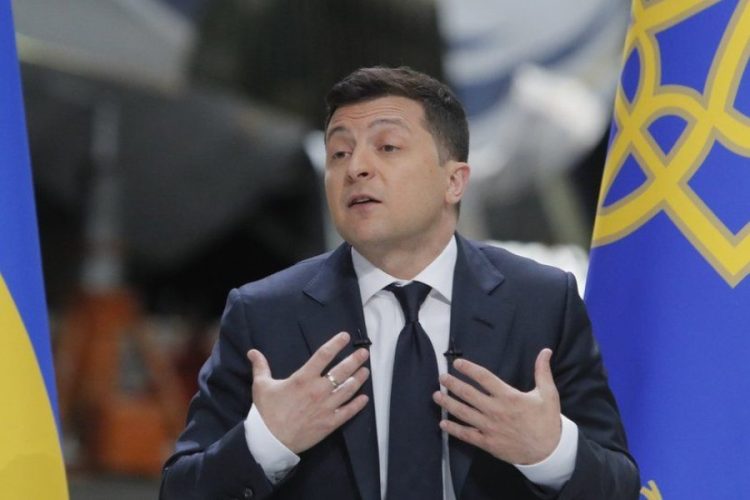 Ukrainian president demands meeting with Putin