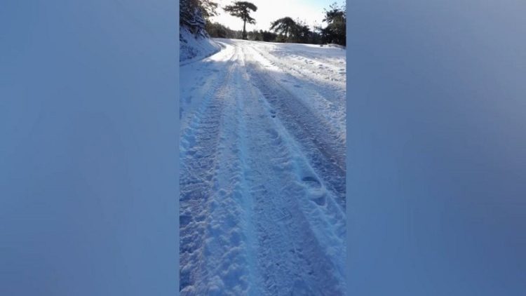 Elbasan is covered by rain and snow, in which axes should be circulated with chains