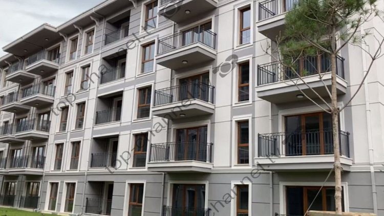 The suffering ends, the keys of the new houses in Lac are handed over to the residents