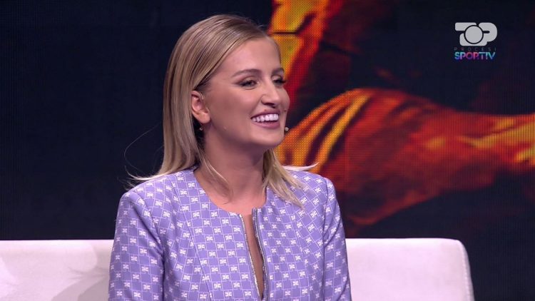 “What makes a goal?” Benaida makes everyone laugh in the Sports Process