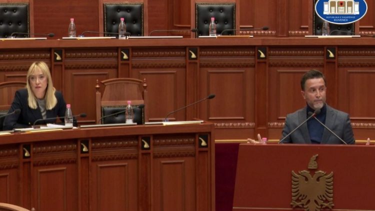 Chemical fertilizer prices have risen. Brace calls Minister Krifca in an interpellation