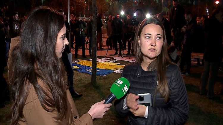 Protest in Tirana against the war / Girl from Ukraine: I have an 8-year-old son there