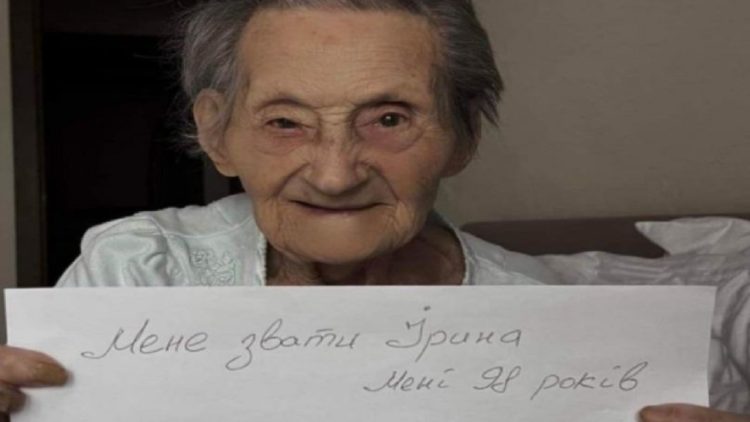 “I survived Hitler’s ‘Great Hunger’, I will resist even Putin’s ‘dwarf'” / Ukrainian old woman grabs everyone’s hearts