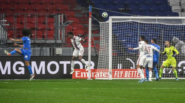 Shaqiri and Dembele give Lyon a convincing victory over Marseille
