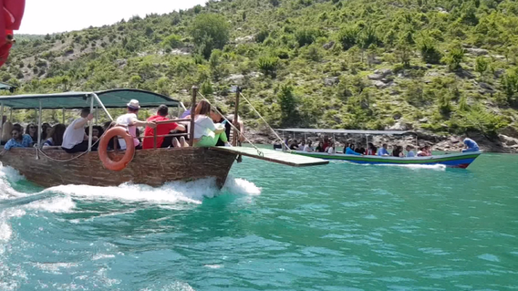 In 2020, 2.7 million people came to Albania. Holidays within the country compensated for the decline of foreigners