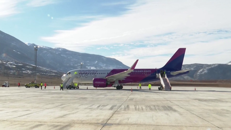 Kukës, low cost flights / From May, 4 airlines. Soon flights to London