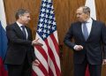 “US worried about possible invasion of Ukraine” / Blinken talks on the phone with Lavrov