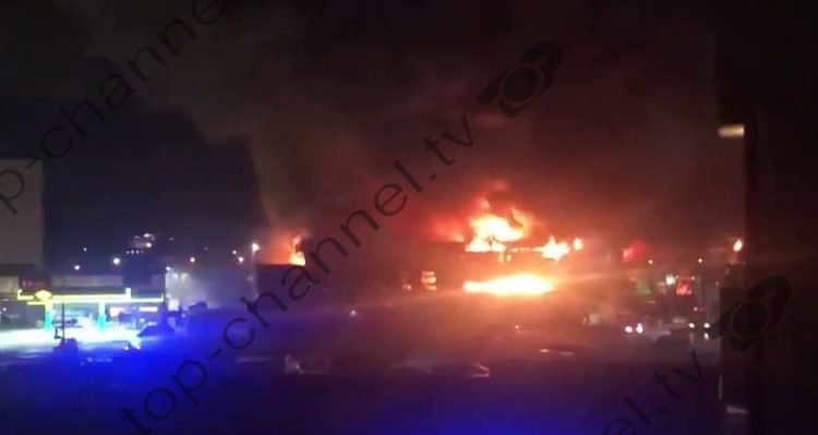 Photo / Included by the flames shopping center in Kosovo