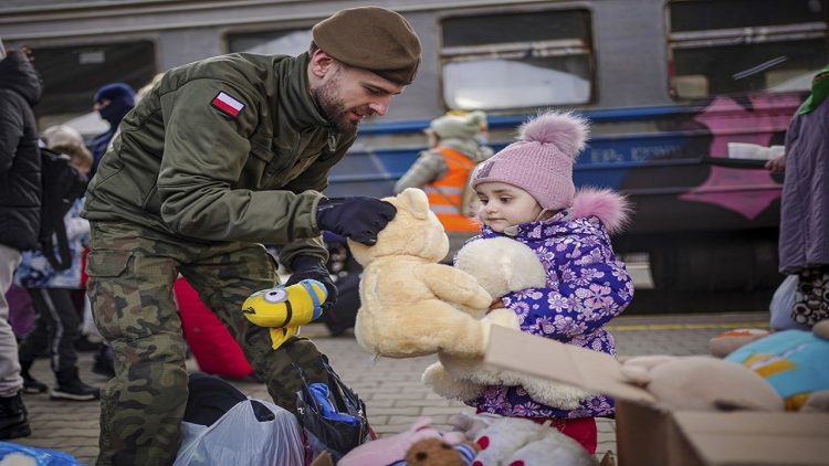 Photos / Hundreds of thousands of Ukrainians arrive in Poland
