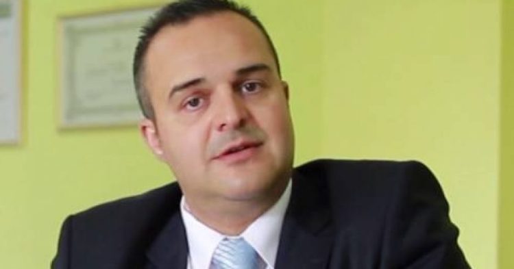 Demands release of two bank accounts / Supreme Court ousts cardiologist Edvin Prifti