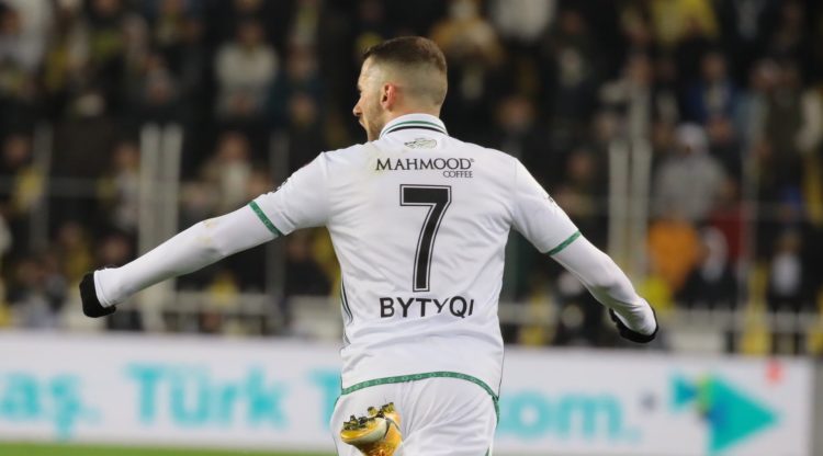 Bytyqi’s goal is not enough, Fenerbahce overturns Konyaspor, the three titular Albanians