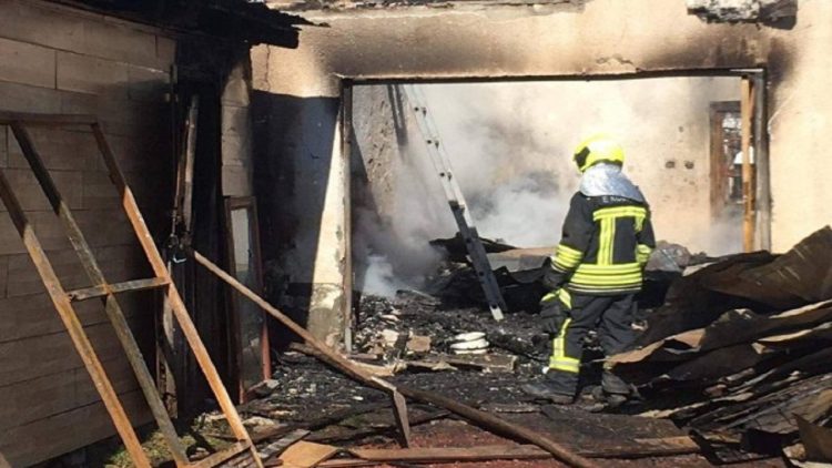 Kosovo / Two houses in Obiliq are burning, due to a suspected defect in the electricity network