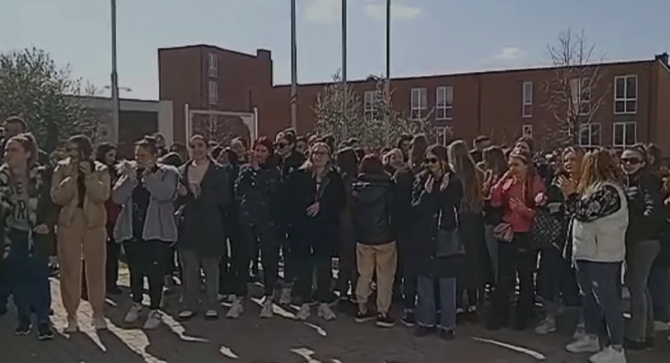 “United as a nation”, students of the Agricultural University rise in protest
