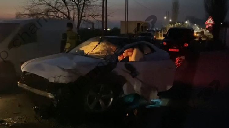 Serious accident in Lezha-Laç, luxury “Audi” collides with the walls of apartments