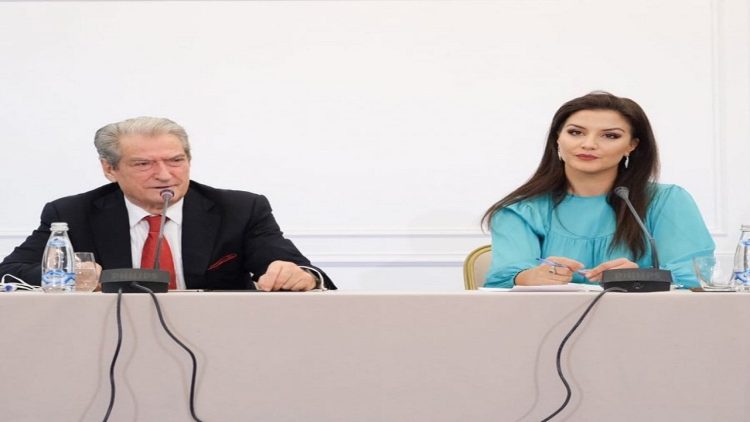 Re-establishment: Those who violated the statute should not give dignity lessons