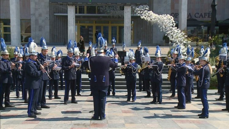 Greek music in “Skënderbej” square! The Corfu Orchestra performs on the day of the National Holiday of Greece