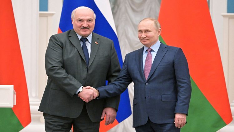 NATO: Belarus is preparing, it could invade Ukraine very soon