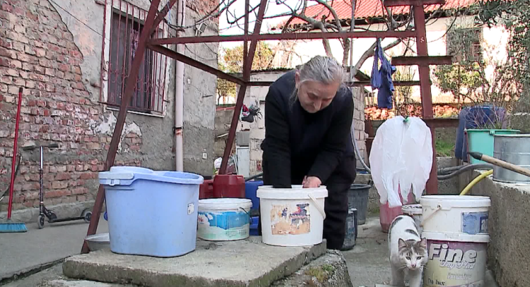 Water Day / Water supply in Albania, on average for 13 hours per day