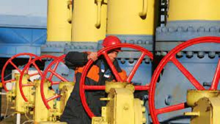 Russia threatens to cut off Europe’s gas supplies