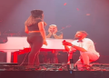Proposal for marriage in the middle of the stage at Maluma’s concert (Photo)