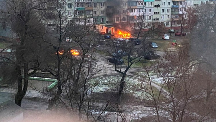 The Russians enter Mariupol hospital, holding 400 people hostage
