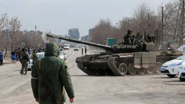 Russian forces bomb buses, 4 children injured