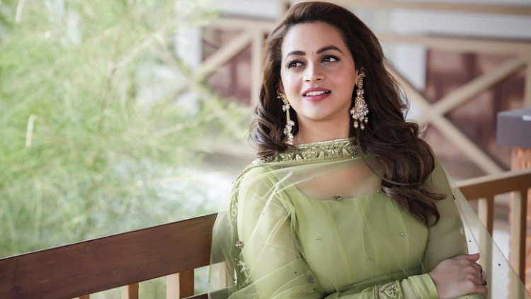 Famous Indian actress breaks silence about sexual assault (photos)