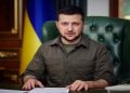 Zelensky speaks with the Pope, calling on the Vatican to mediate