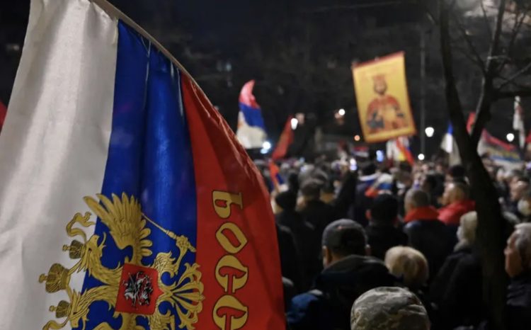 Analysis / In Serbia, Putin is a “brother” and Russia another victim of the West