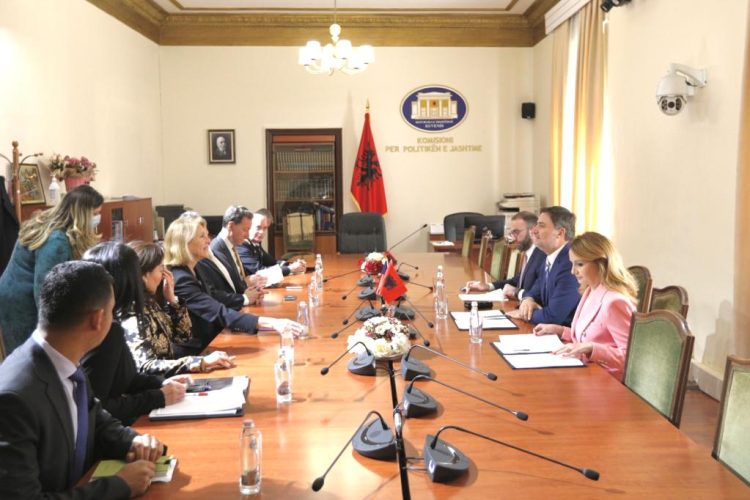 “Pro-American opposition” / Blinken’s envoy meets Alibeaj, Bardhi and Tabaku
