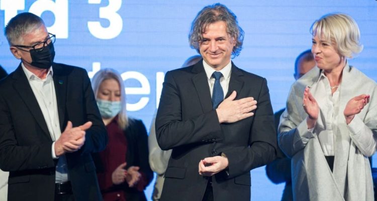 Robert Golob defeats Slovenian Prime Minister Jansha