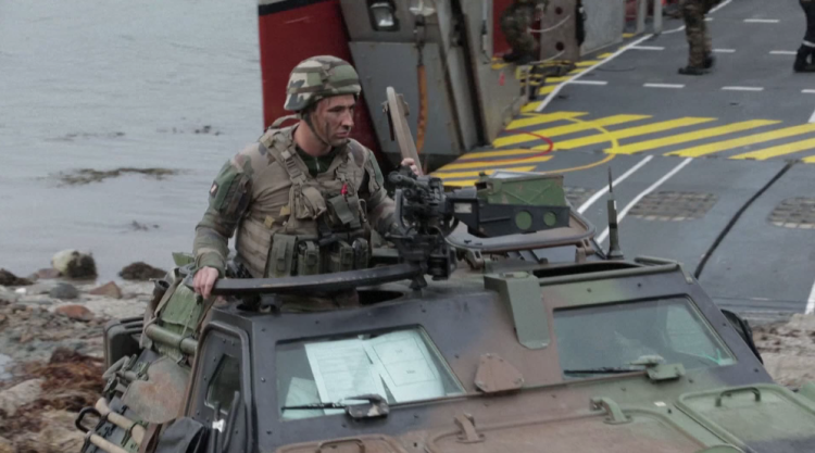 Russian threat, British Minister: Send weapons to the Western Balkans as well!