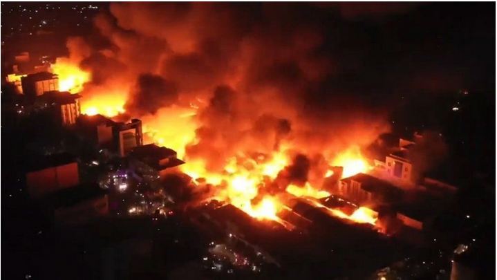 Terrible fire destroys vital market of Somaliland’s capital (photo-video)