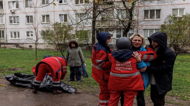 Flattened houses and people with tears in their eyes, views from the war in Ukraine