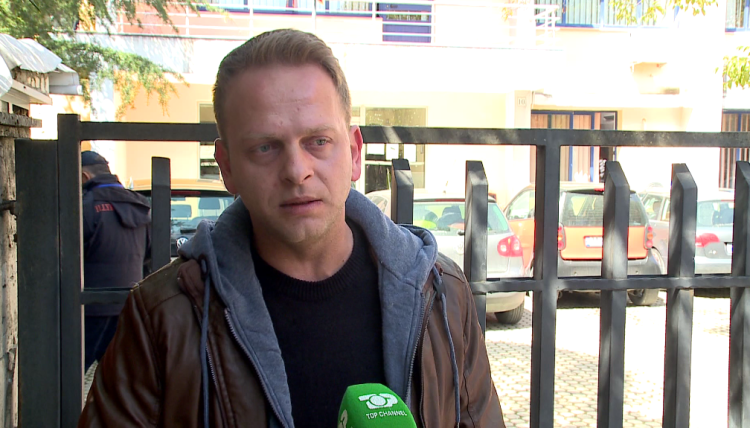 Charges from the protest / Residents: The project in the cadastre, one day before the legalization of the apartments