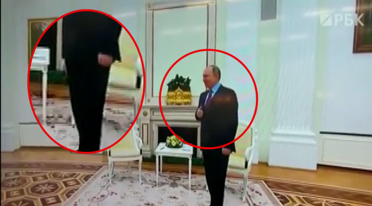 Putin loses control of the hand and then the foot, the Russian President almost falls!