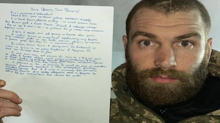Ukrainian navy commander open letter to the Pope: Mariupol is hell on earth, help people