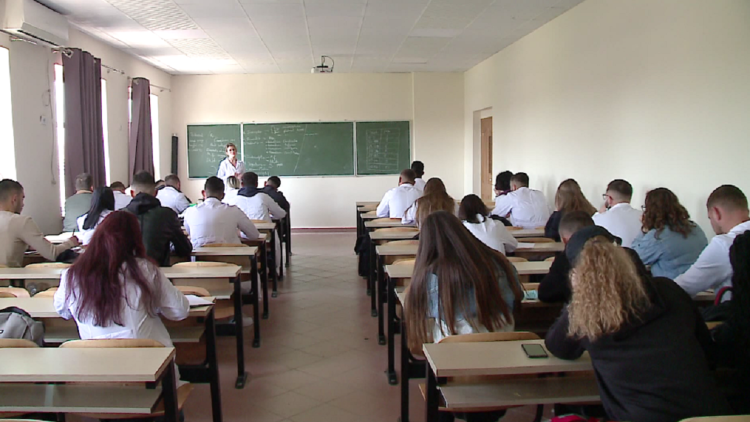 Fewer agronomists / In Albania, the interest for agriculture decreases greatly