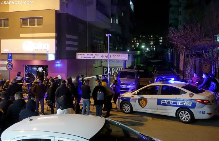 Tritoli explodes near a business in Durrës, according to the police