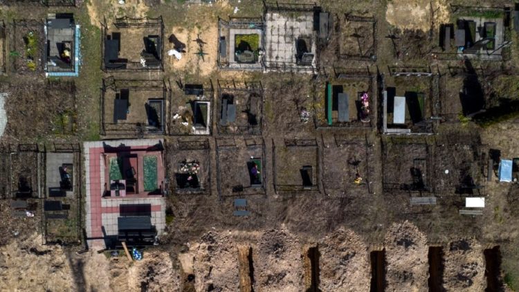 There are over 900 bodies of civilians killed in the Kiev region