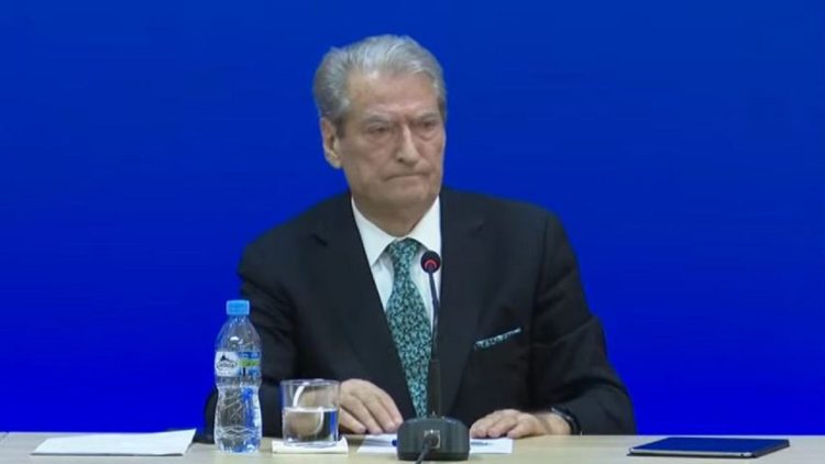 Integration / Re-establishment summons Rama to interpellation.  Berisha signs ‘live’, part of the signatories are the SMI deputies
