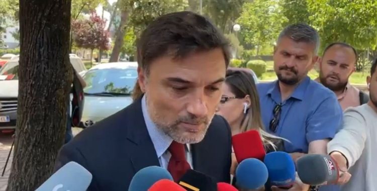 Alibeaj after the conference of mayors: I was ready for discussion, they left