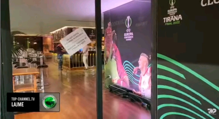 Dinner before the final, here is where Ceferini, Totti, Rama and Rama will gather