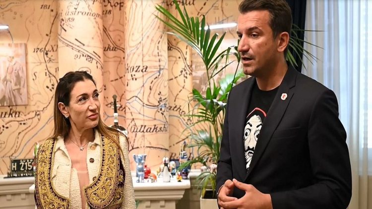 Elisabetta Franchi, in Tirana / The Italian stylist meets the mayor of Tirana