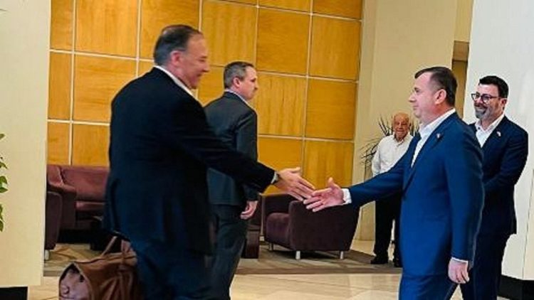 Photo news / Mike Pompeo arrives, under tight security