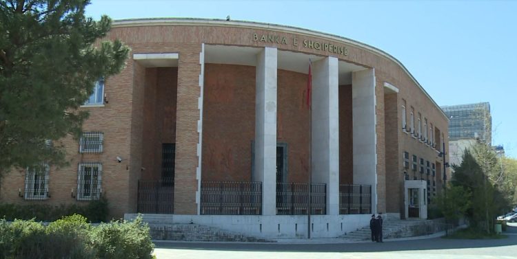 The crisis lasts until 2024 / Bank of Albania: Inflation returns to target in early 2024