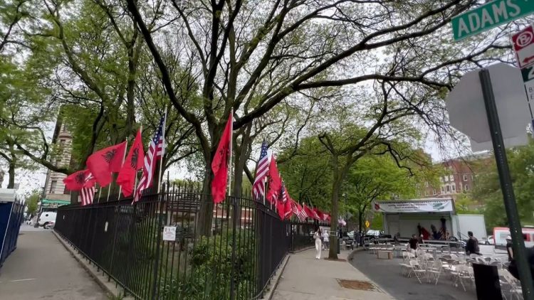 Veliaj in New York, “Gjergj Kastrioti Skënderbeu” street is inaugurated: An important event for Albanians